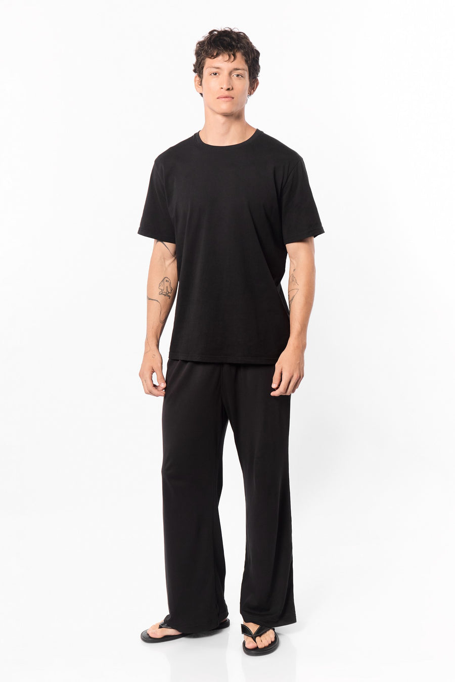 ANIMA TEE IN BLACK