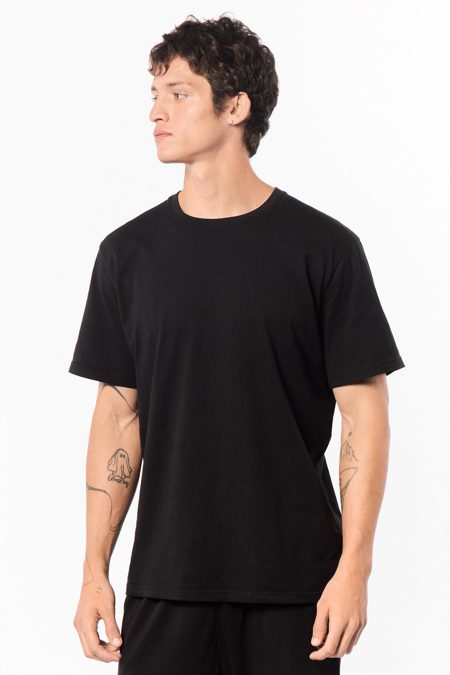 ANIMA TEE IN BLACK